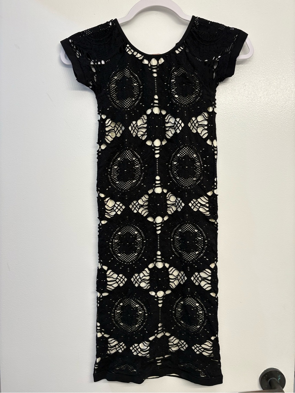 Cape Judy Womens Party Black Dress black size M Fitted Bodycon Tight
